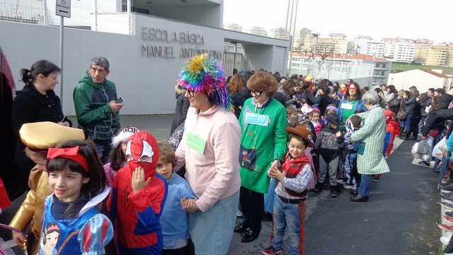 DESFILE DE CARNAVAL 28 de fevereiro 2014